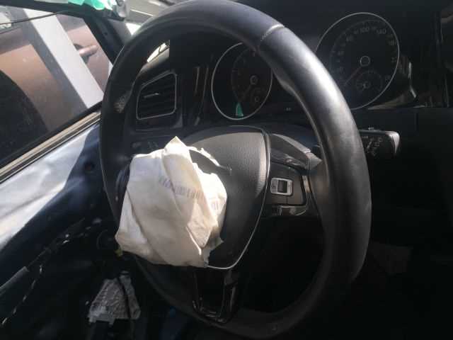 Volkswagen Golf7 2013-2016 Çıkma Yedek Direksiyon Simit